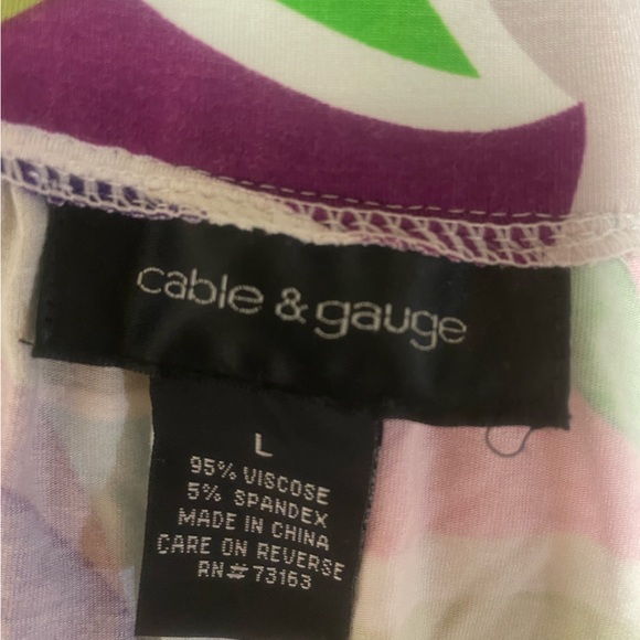 Cable & Gage size M tunic/tank - Picture 5 of 5